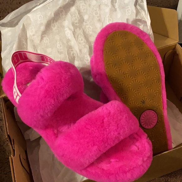 Ugg’s - Picture 2 of 2